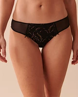 Culotte bikini dentelle et résille