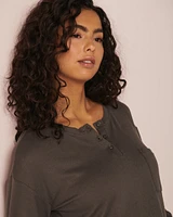 Chandail manches longues à boutons en fibres recyclées