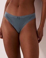 Culotte tanga microfibre et bordure de dentelle