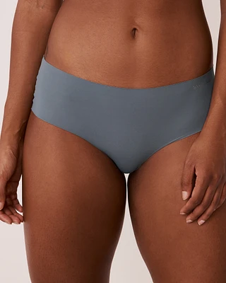 Culotte aux hanches microfibre invisible