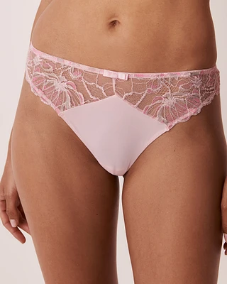 Culotte tanga microfibre et détail de dentelle