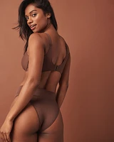 Soutien-gorge doublure légère dos lisse