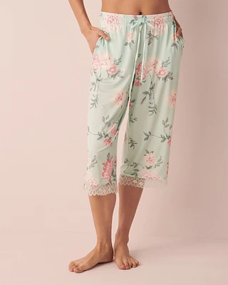 Recycled Fibers Lace Trim Capri