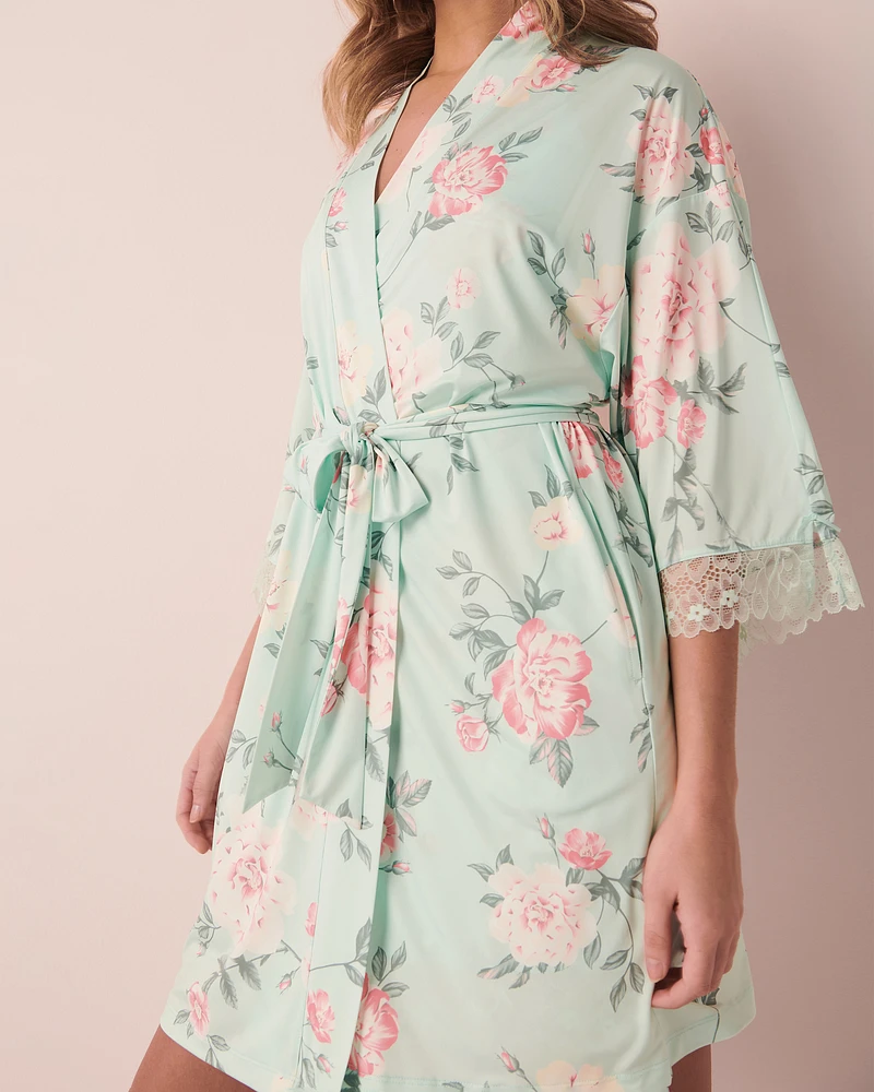 Recycled Fibers Lace Trim Kimono