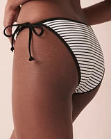 Bas de bikini brésilien noué aux hanches BLACK & WHITE STREAKS