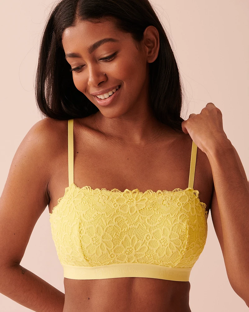 Soutien-gorge bandeau doublure légère en dentelle