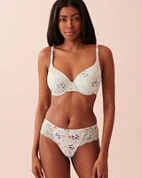 Culotte cheeky microfibre et détail de dentelle
