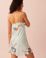 Nuisette en satin