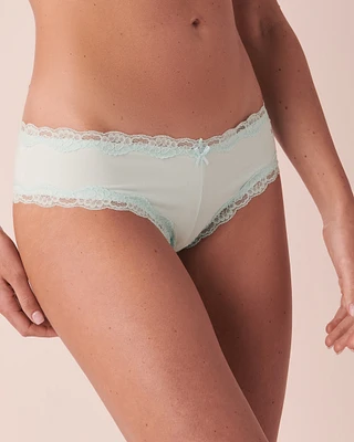 Culotte cheeky ultra douce détails de dentelle