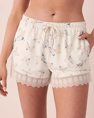 Short ultra doux bordure de dentelle