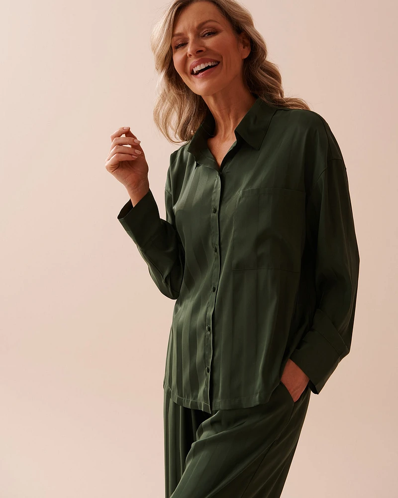 Ensemble pyjama en satin jacquard à rayures