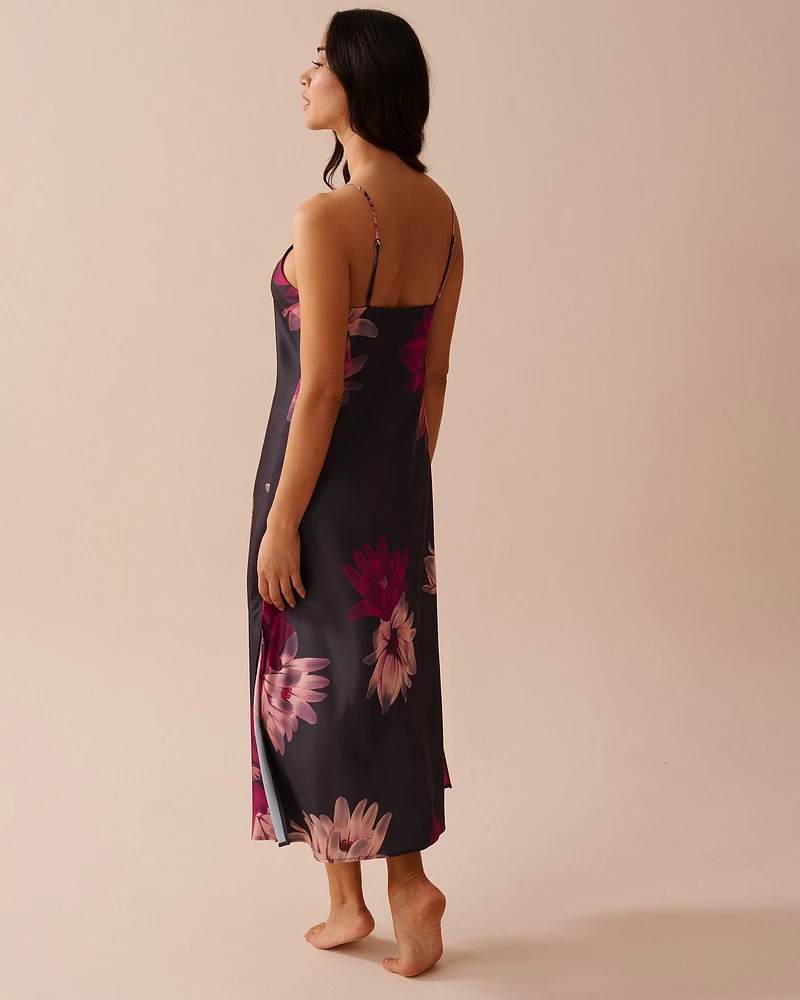 Nuisette longue en satin à imprimé floral