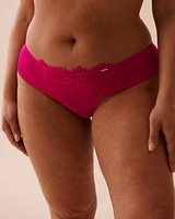 Culotte cheeky en dentelle et résille