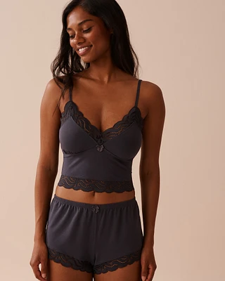 Camisole courte en modal avec détails dentelle