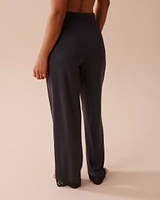 Pantalon en modal avec détails dentelle