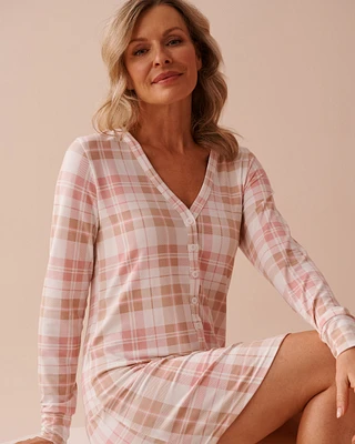 Chemise de nuit manches longues ultra douce à carreaux roses