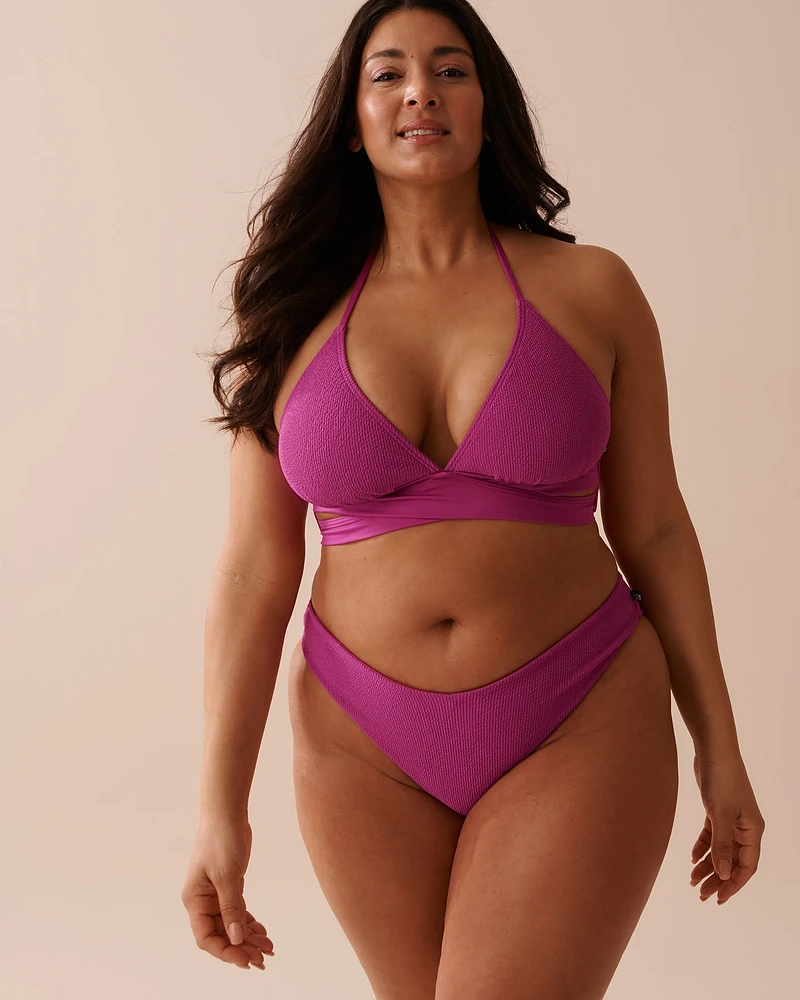 Haut de bikini triangle texturé à bandes croisées MAGENTA