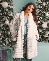 Robe de chambre en peluche douce à rayures texturées