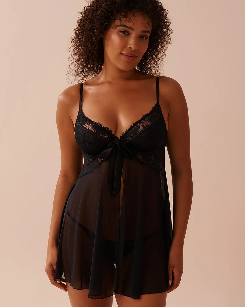 Babydoll ouvert en dentelle et résille avec nœud satin