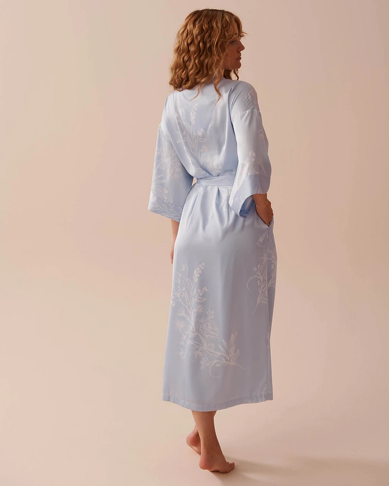 Kimono long en satin imprimé floral pastel