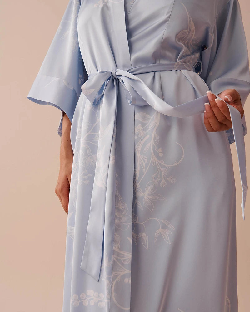 Kimono long en satin imprimé floral pastel
