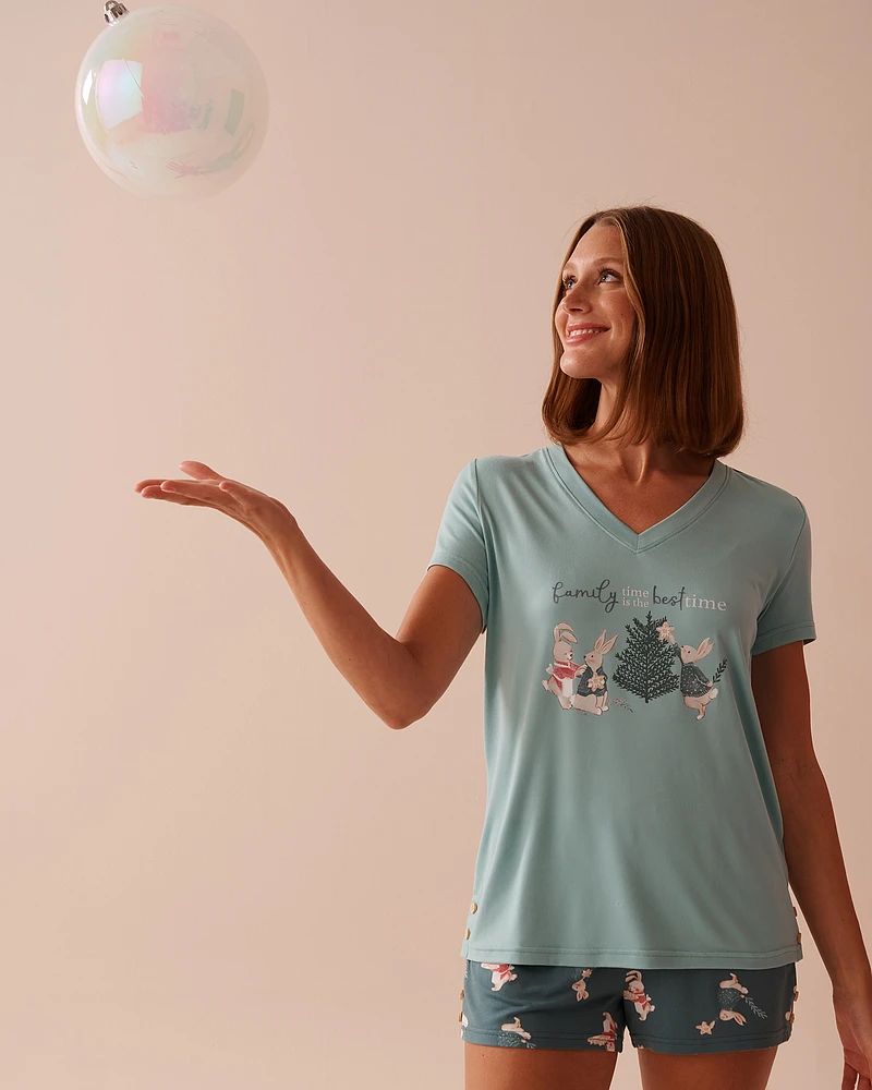 Rabbit Print Super Soft V-neck T-shirt