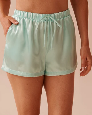 Short en satin brillant