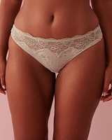 Culotte brésilienne dentelle et résille