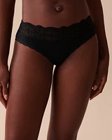 Culotte bikini côtelée bordure de dentelle