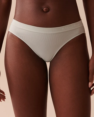 Seamless Fabric Bikini Panty