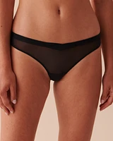 Culotte tanga en résille