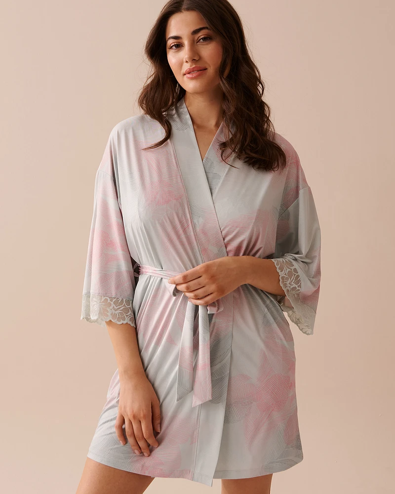 Kimono bordure de dentelle en fibres recyclées