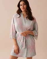 Kimono bordure de dentelle en fibres recyclées
