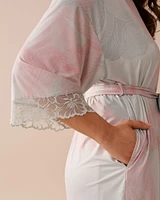 Kimono bordure de dentelle en fibres recyclées