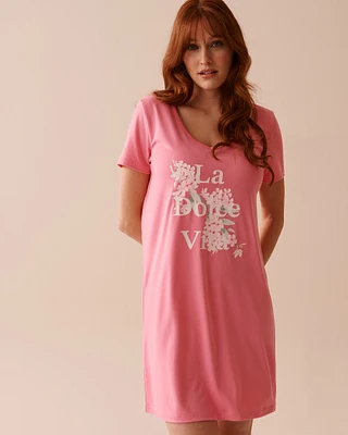 Chemise de nuit manches courtes ultra douce à fleurs roses