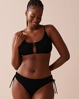 Haut de bikini bralette découpe à l'avant texturé