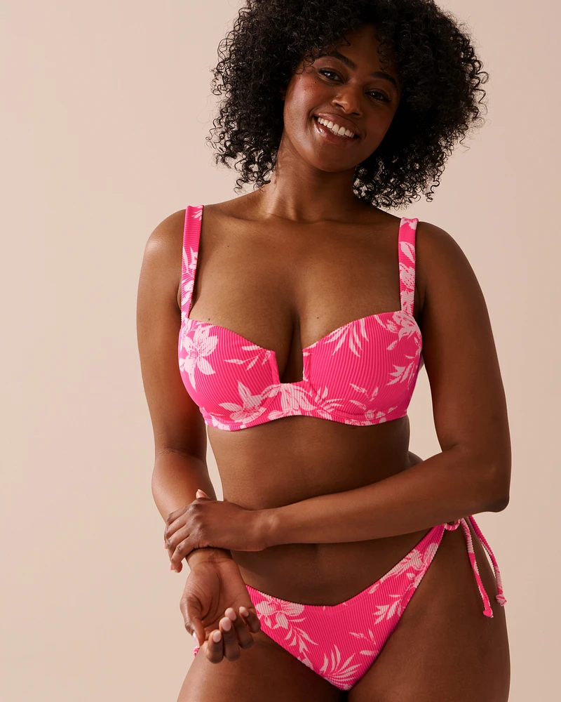 Bas de bikini brésilien coupe en V noué aux hanches texturé ROSE TROPICAL