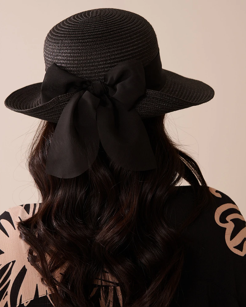 Chapeau cloche avec ruban