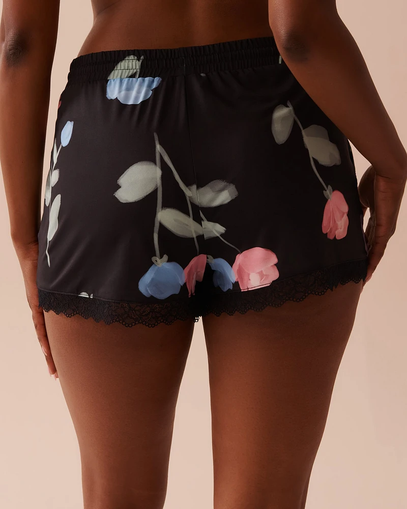 Recycled Fibers Tulip Print Lace Trim Shorts