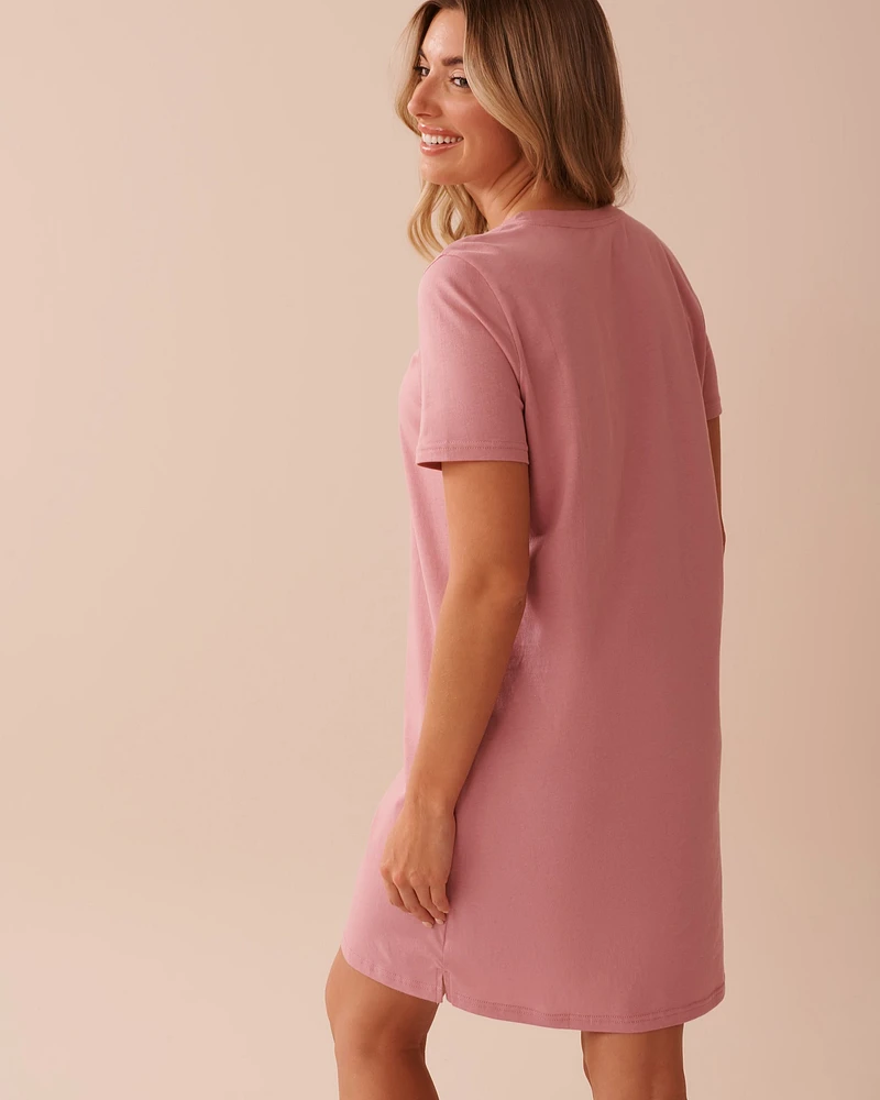 Chemise de nuit manches courtes à imprimé abeille