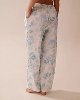 Short en satin imprimé roses bleues