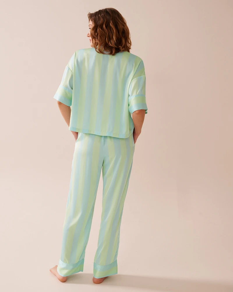 Ensemble pyjama rayé manches courtes en satin