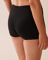 Short en modal côtelé et bordure de dentelle