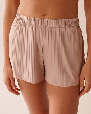 Short léger à effet pliss