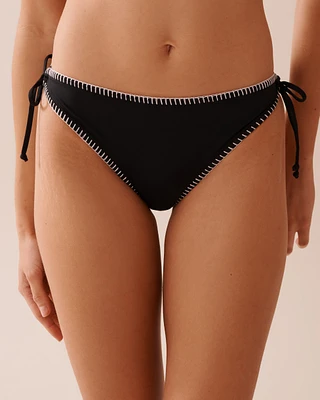 Bas de bikini brésilien noué aux hanches SOLID