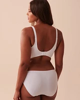 Soutien-gorge doublure légère dos lisse