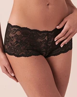 Culotte aux hanches en dentelle