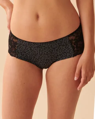 Cotton and Scalloped Lace Detail Hiphugger Panty