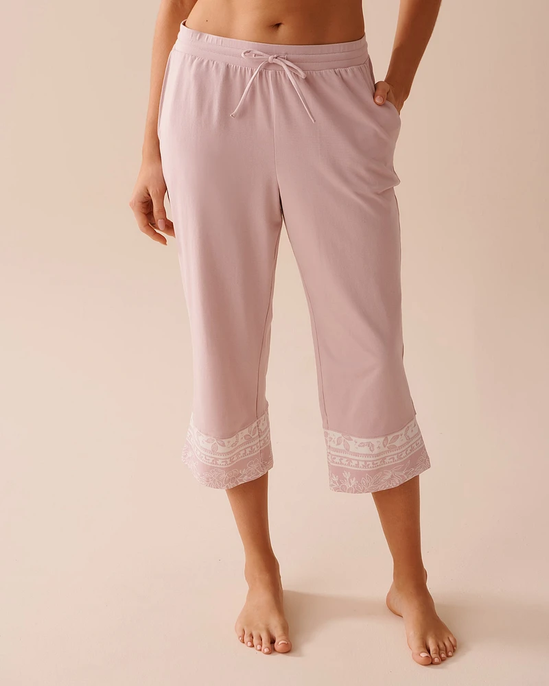 Floral Trim Straight Leg Capris