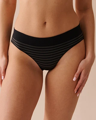 Seamless Fabric Striped Bikini Panty